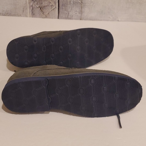 Florsheim Kids Genuine Leather Upper Shoes… - Picture 10 of 11